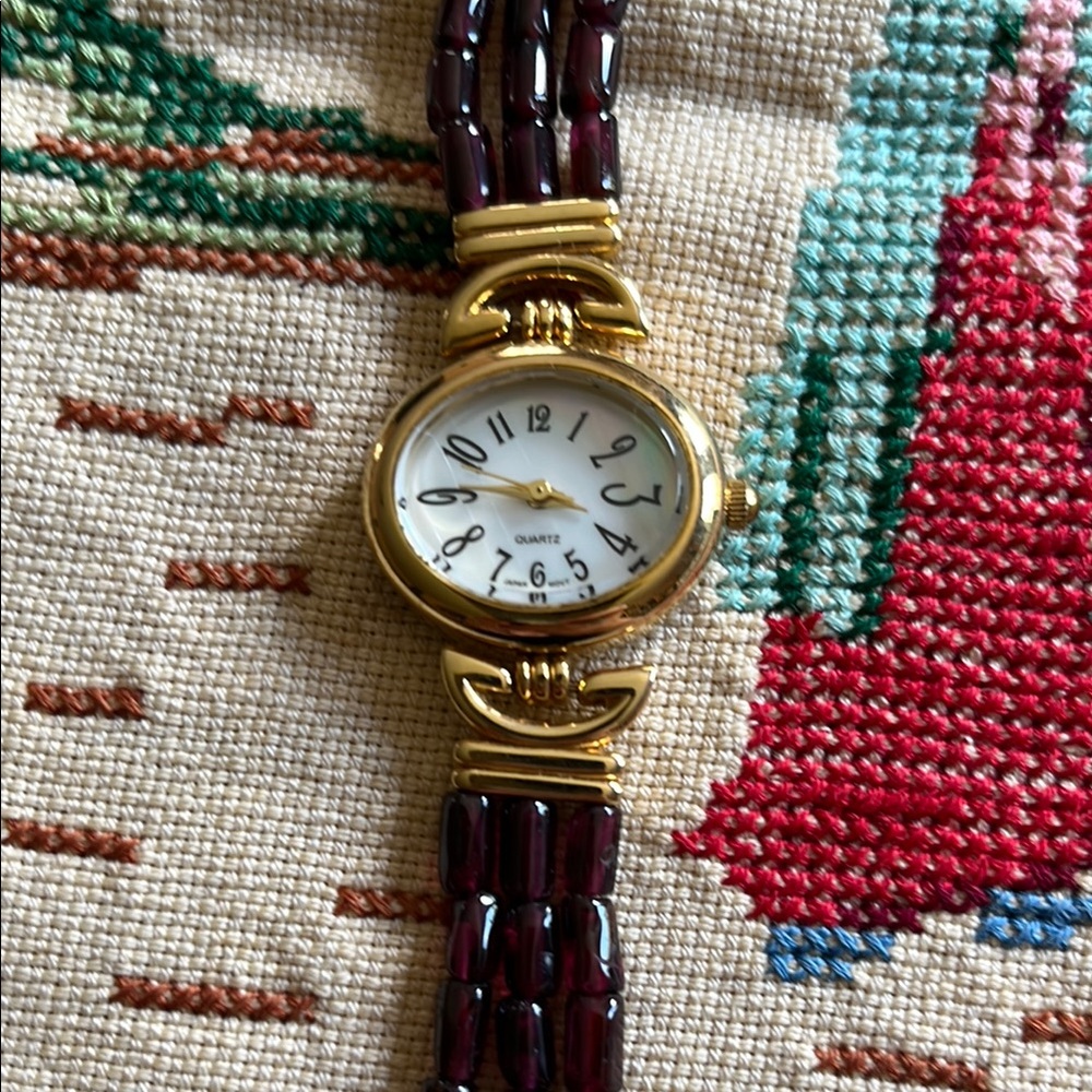 Oval Agate Beads Chain Gold Ladies Watch, Vintage gold watch, bracelet watch